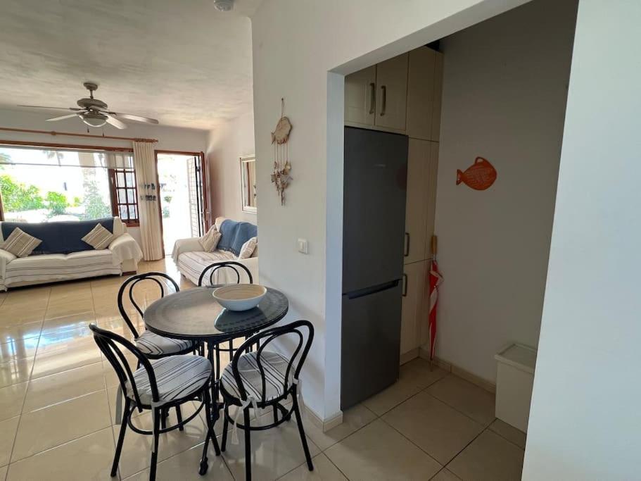 Casa Mo, 2 Bedroom Apartment Close To The Beach Puerto del Carmen  Dış mekan fotoğraf