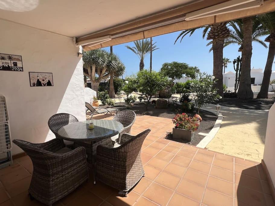 Casa Mo, 2 Bedroom Apartment Close To The Beach Puerto del Carmen  Dış mekan fotoğraf